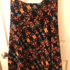 LuLaRoe floral skirt